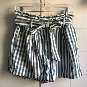 Forever 21 Striped Short